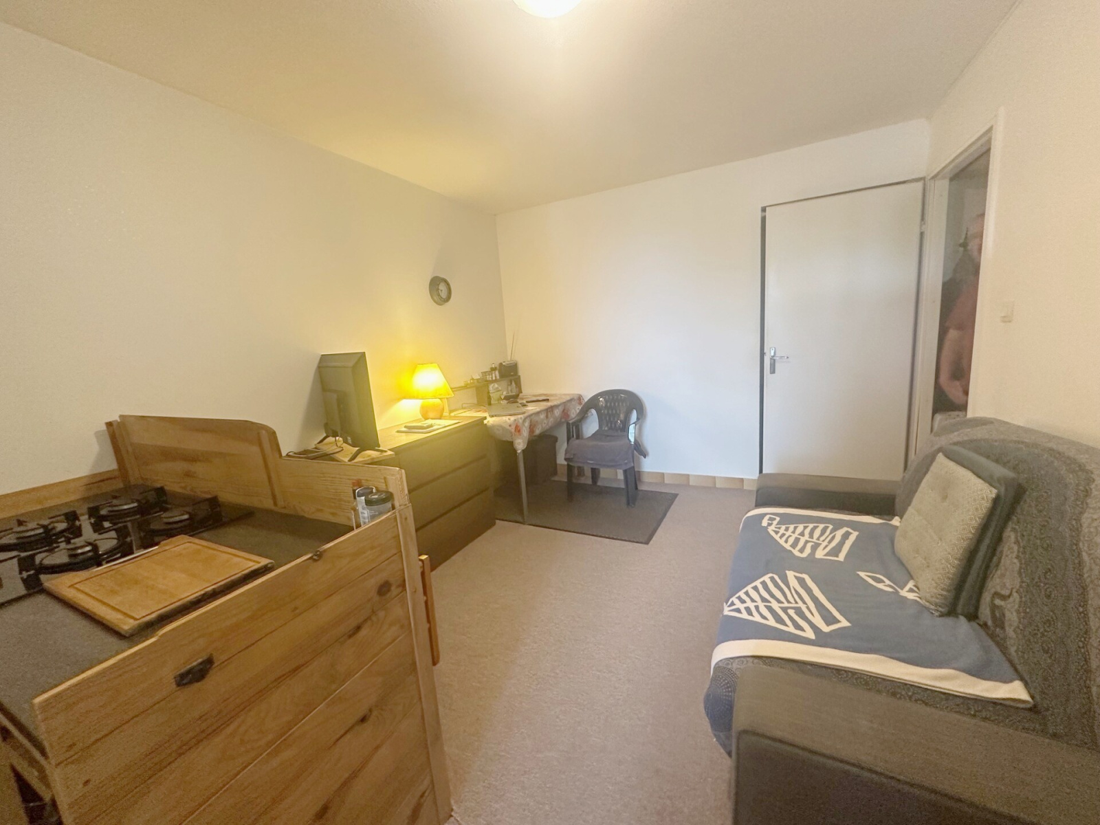 Image_, Studio, Carnon, ref :34401