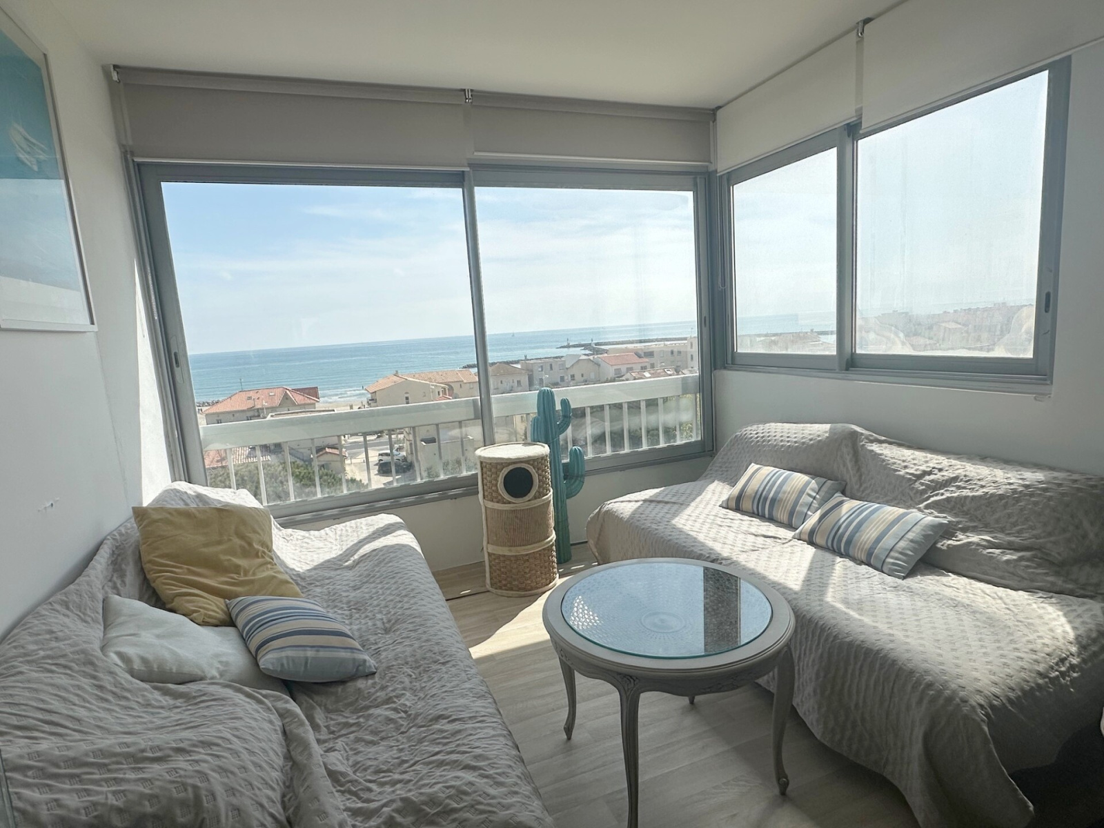 Image_, Duplex, Mauguio, ref :3383