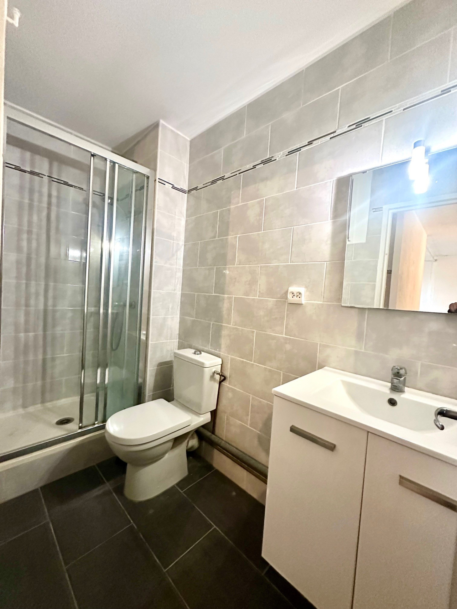 Image_, Studio, Carnon, ref :3454