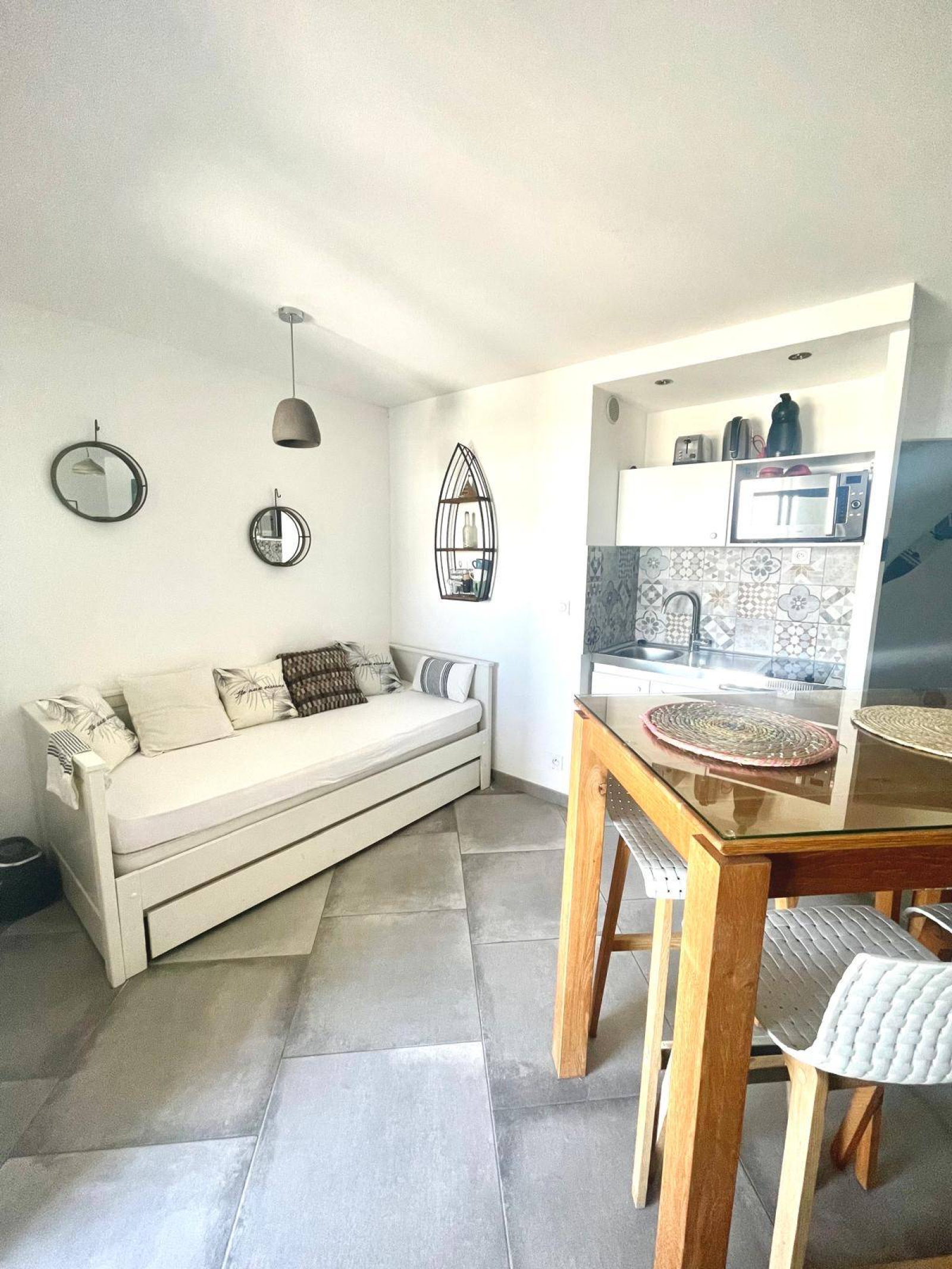 Image_, Studio, Carnon plage, ref :318
