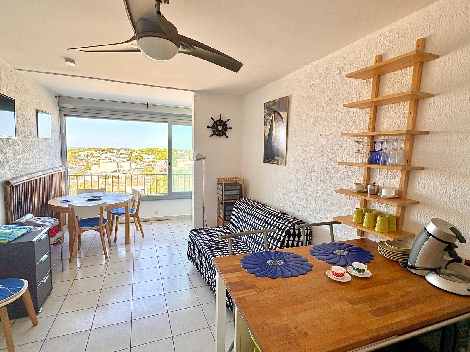 Image_, Studio, Carnon plage, ref :307