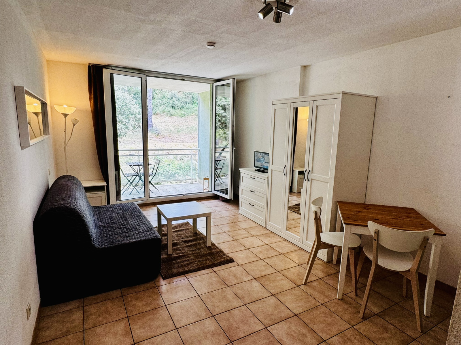 Image_, Studio, Saint-Gély-du-Fesc, ref :240ROM