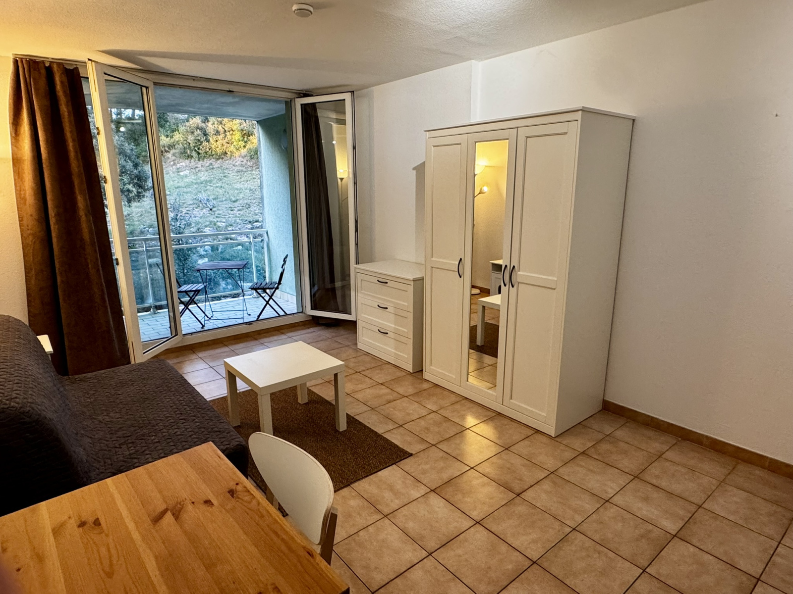 Image_, Studio, Saint-Gély-du-Fesc, ref :240ROM
