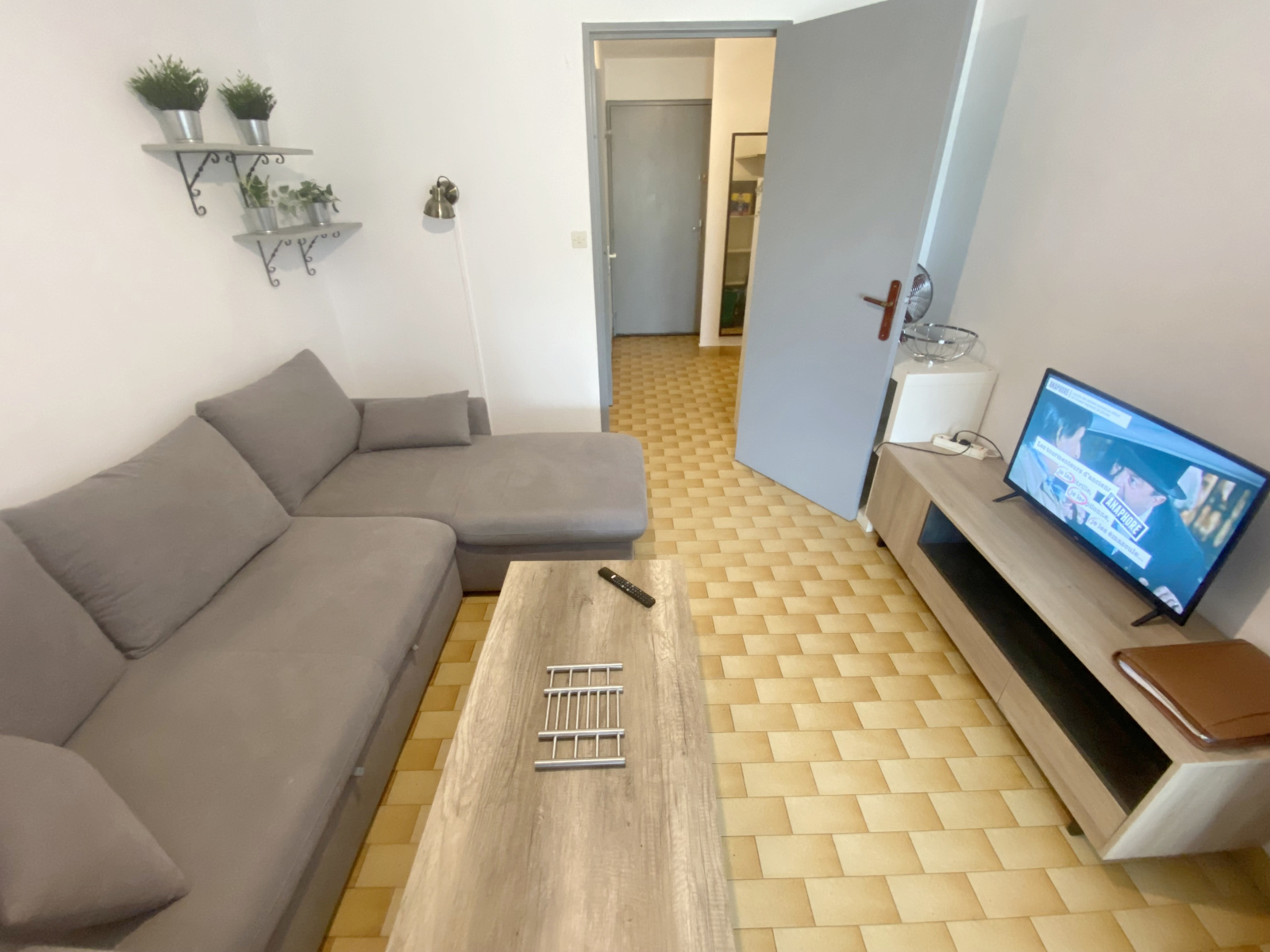 Image_, Studio, Carnon, ref :3490