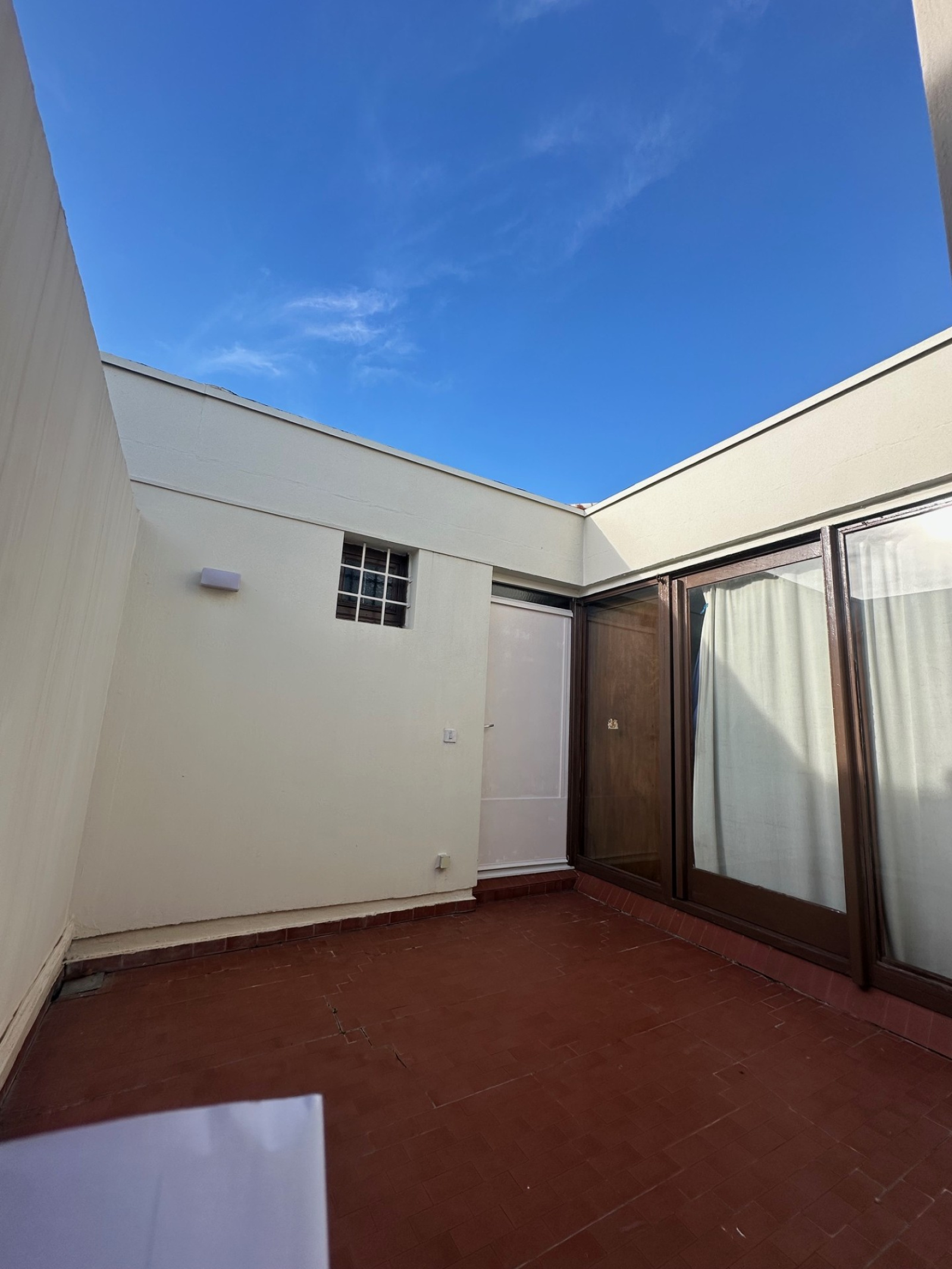 Image_, Studio, Carnon, ref :3458