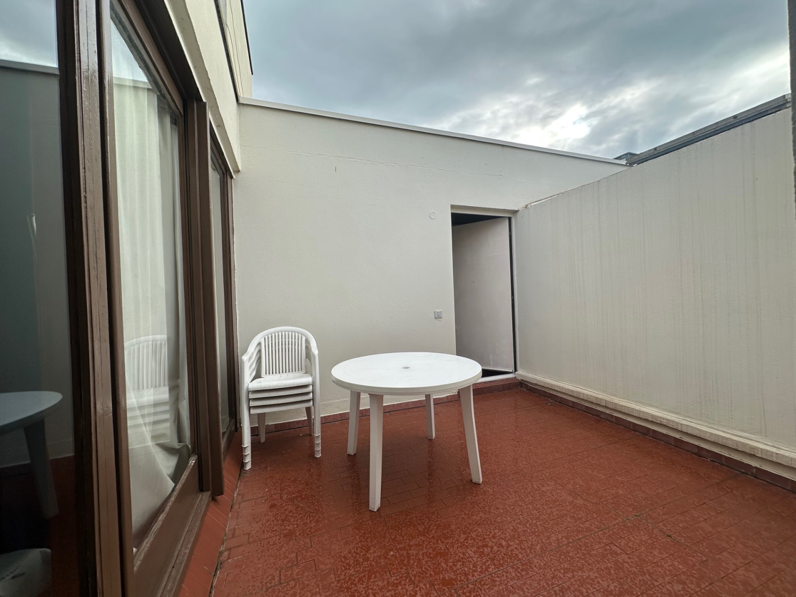 Image_, Studio, Carnon, ref :3458